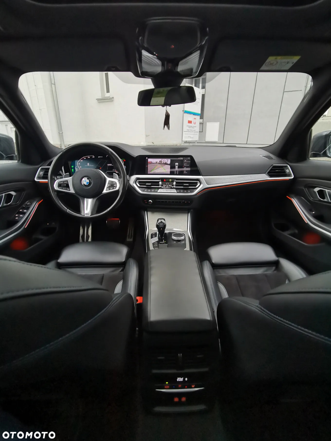 BMW Seria 3 330e M Sport sport - 13