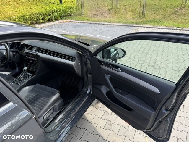 Volkswagen Passat 2.0 TSI BMT Highline DSG - 16