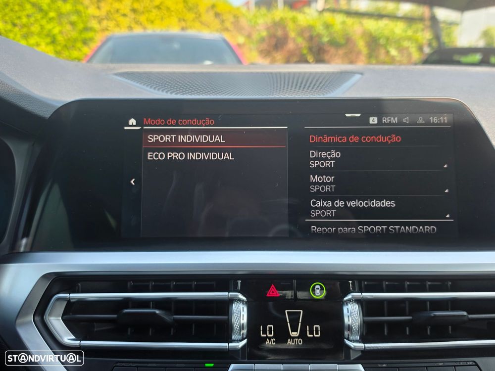 BMW 420 d Desportiva M Auto - 33