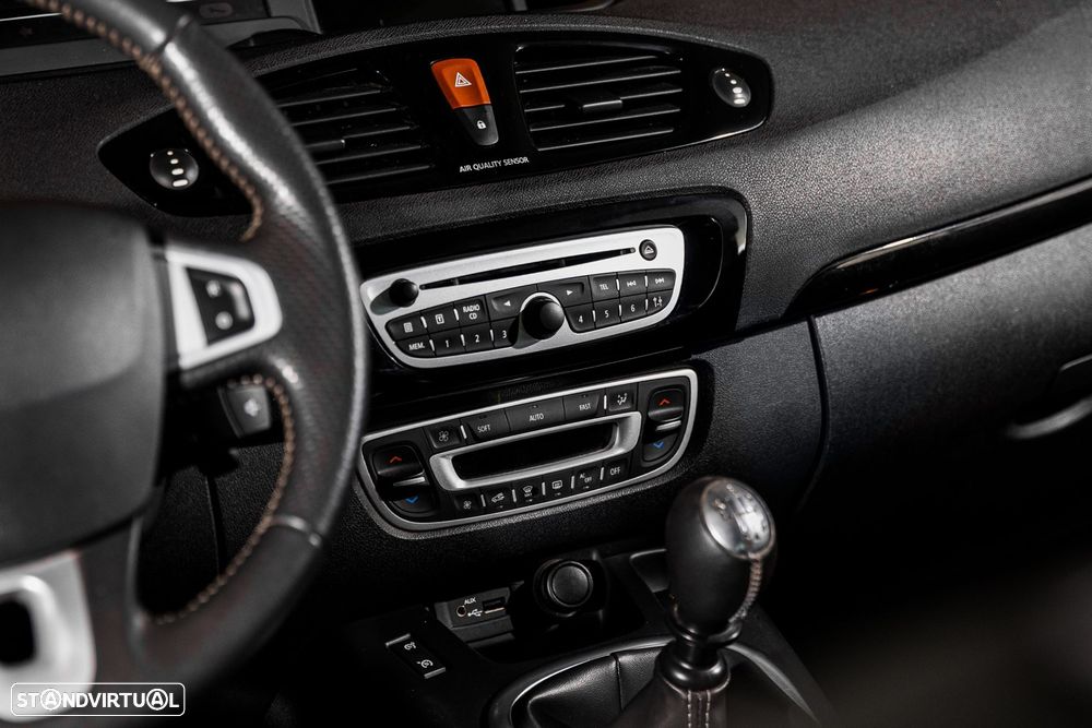 Renault Scénic 1.6 DCi Bose Edition - 17