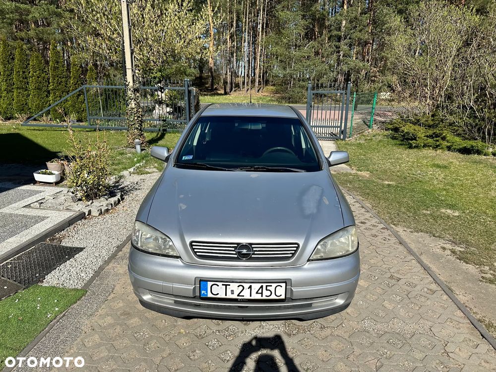Opel Astra 1.6 - 2