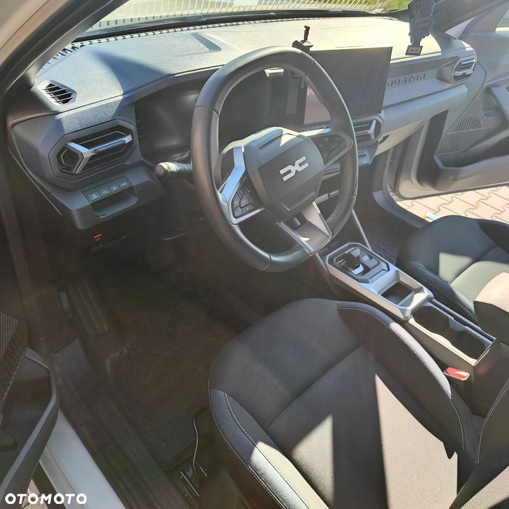 Dacia Duster 1.6 Full Hybrid 140 Journey MMT - 19