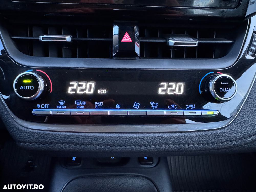 Toyota Corolla 1.8 HSD Active - 16