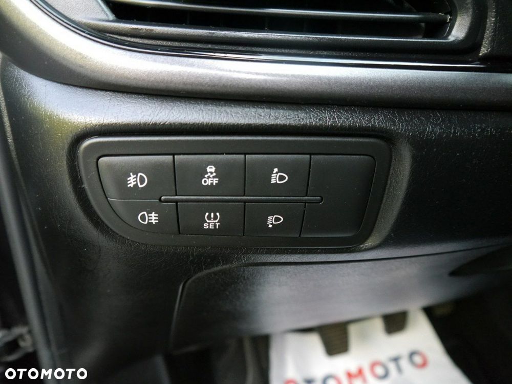 Fiat Tipo 1.6 MultiJet 16v Sport - 33