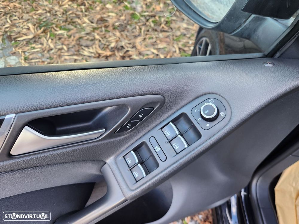 VW Golf 2.0 GTI Edition 35 - 41