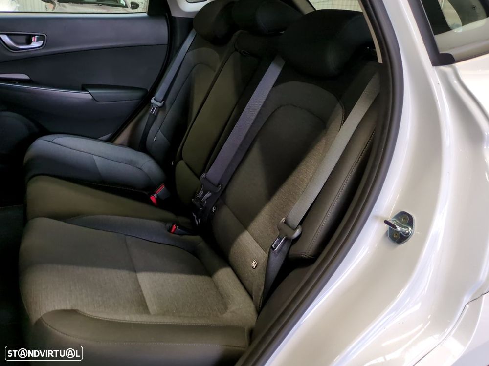 Hyundai Kauai 39 kWh Premium - 6