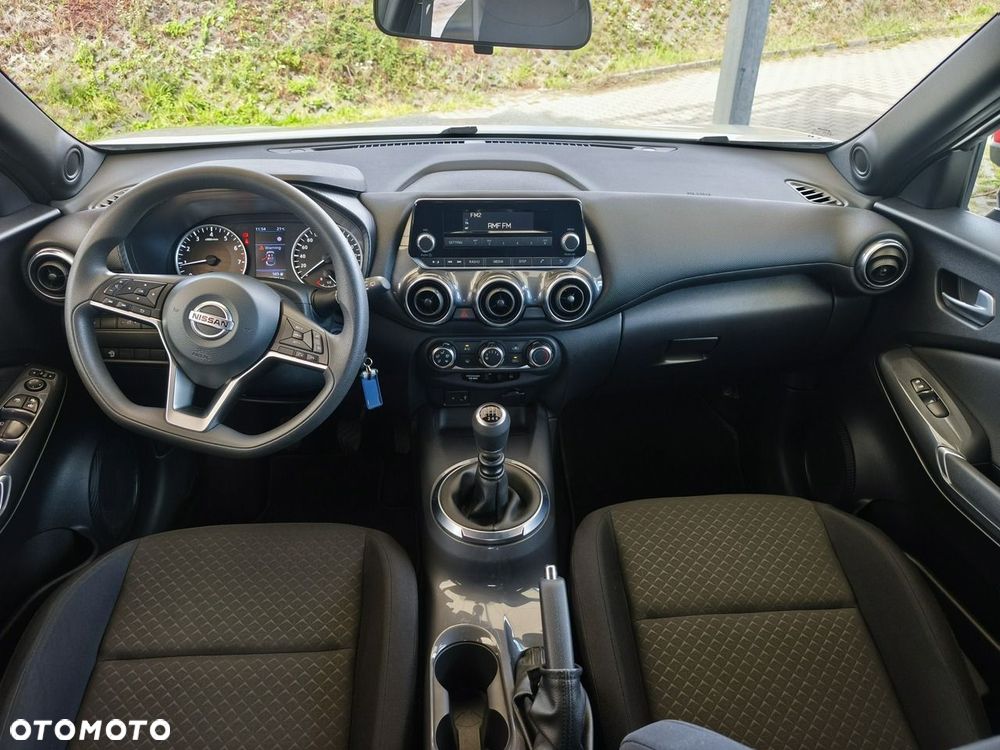 Nissan Juke 1.0 DIG-T Visia - 16