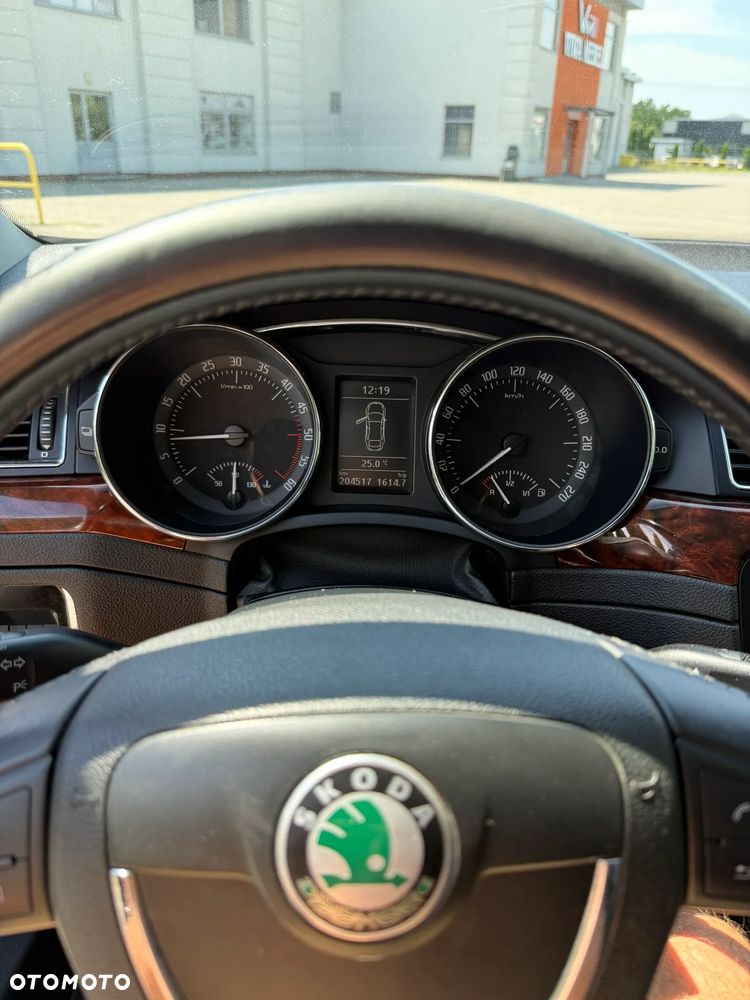 Skoda Superb - 19