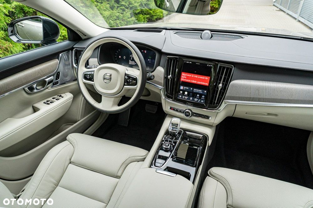 Volvo V90 - 25