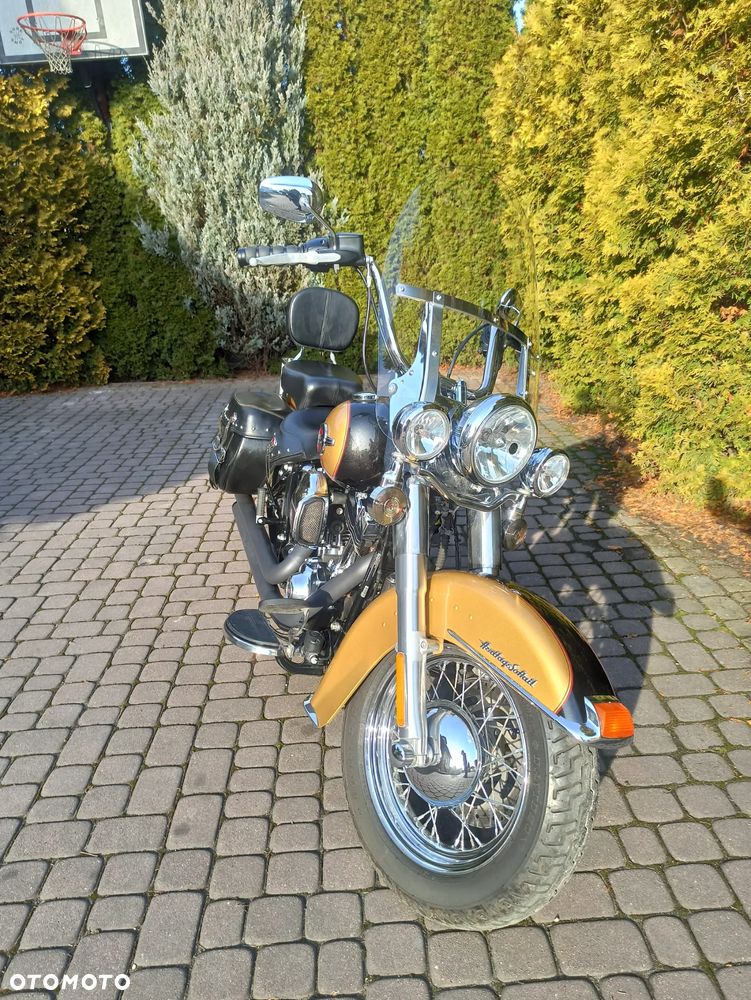 Harley-Davidson Softail Heritage Classic - 11