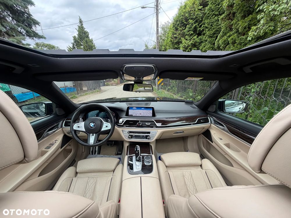 BMW Seria 7 740d xDrive mHEV sport - 7
