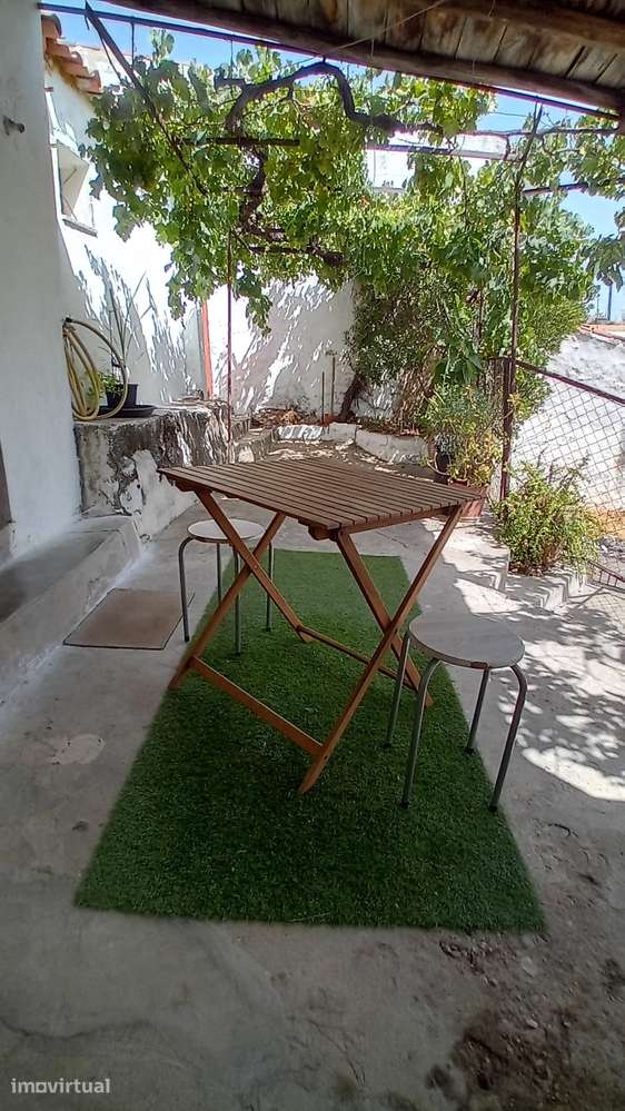 Moradia T3 isolada com jardim e garagem - Grande imagem: 2/30
