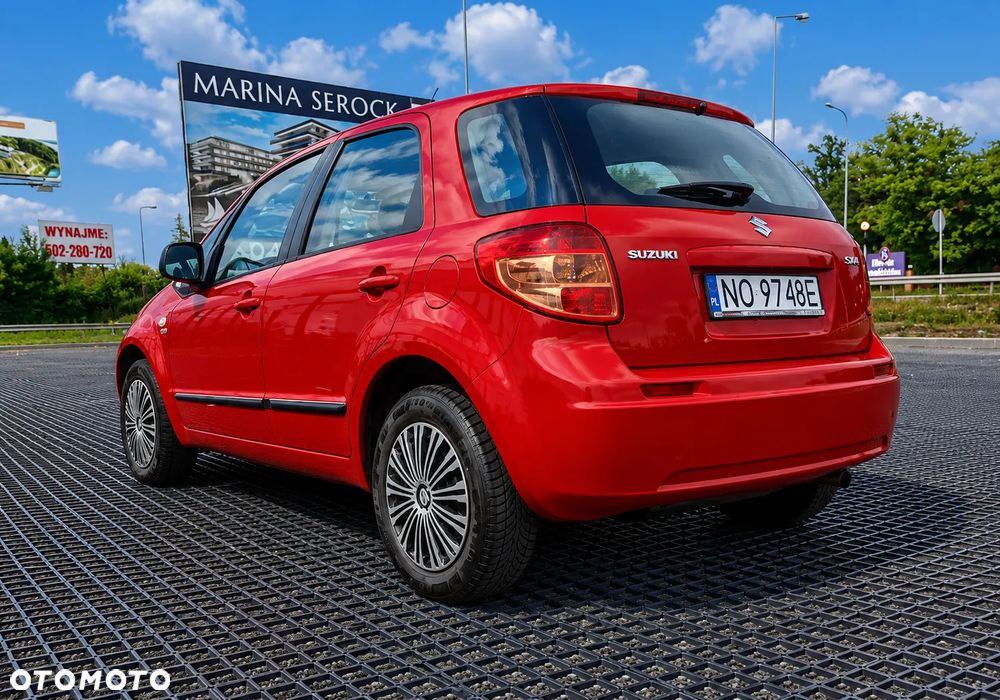 Suzuki SX4 1.6 DDiS Comfort - 4