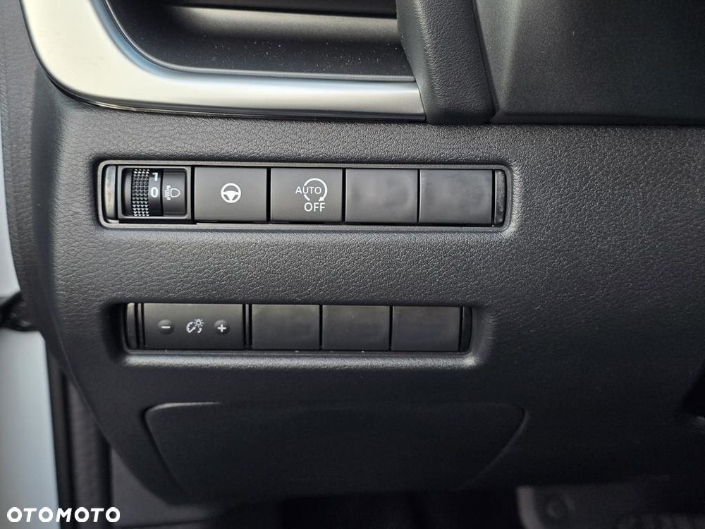 Nissan Qashqai 1.3 DIG-T MHEV N-Connecta Xtronic - 11