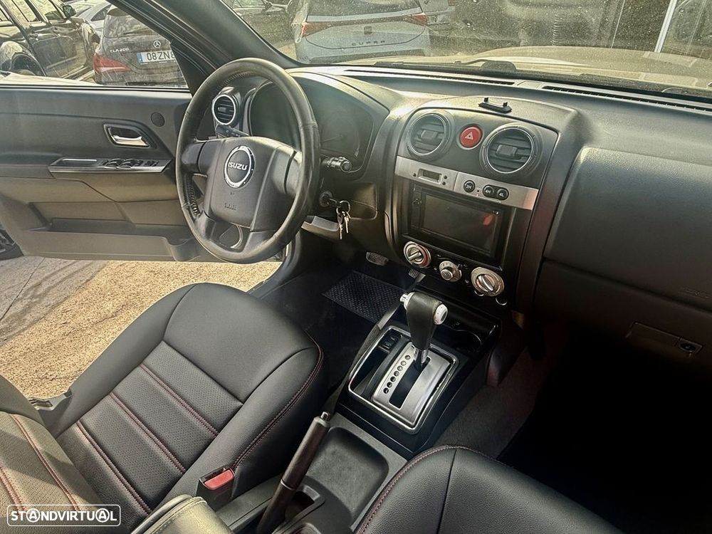 Isuzu D-Max 3.0 DTi CD 4WD LS Izutronic - 12