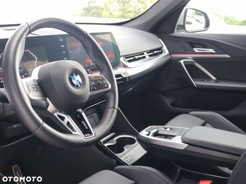 BMW X1 sDrive20i - 18