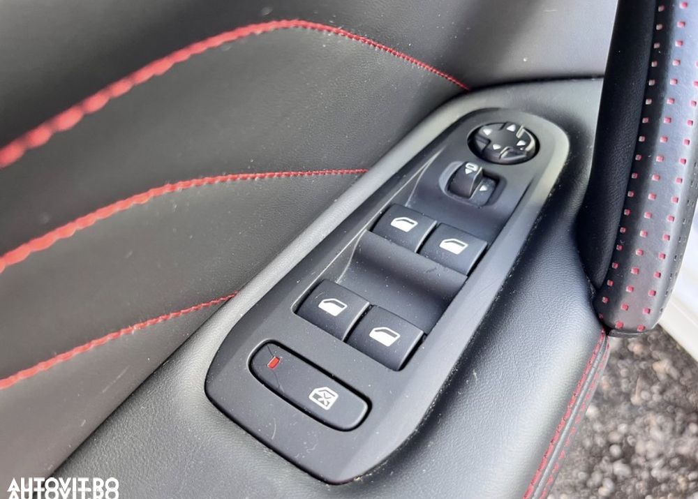 Peugeot 308 GT 2.0 BlueHDI STT Aut. - 23