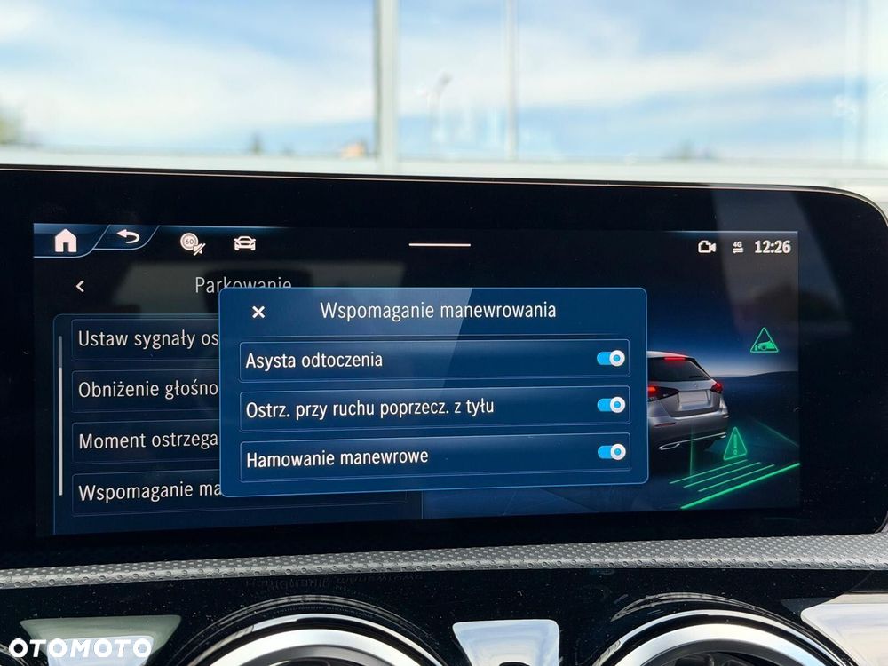 Mercedes-Benz Klasa A 200 AMG Line 7G-DCT - 38