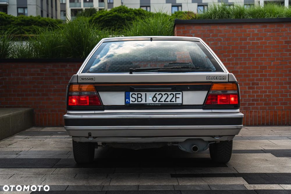 Nissan Bluebird 2.0 SLX - 8