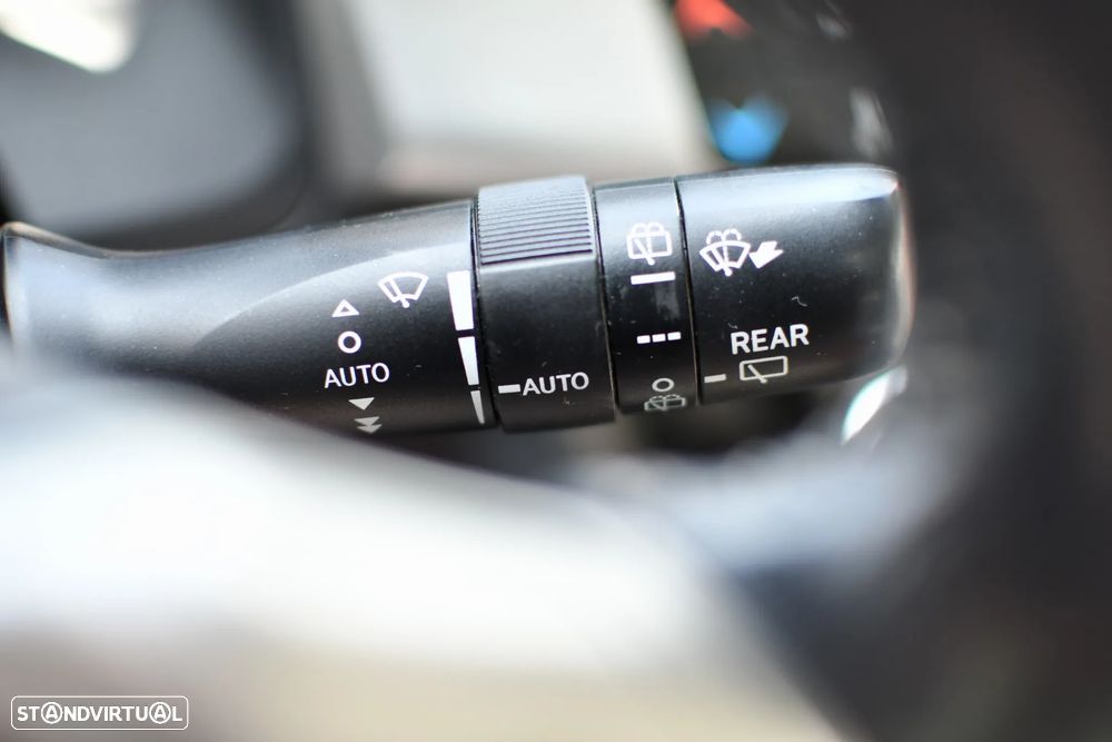 Lexus CT 200h 4E P.Executive+Tecto de Abrir - 20