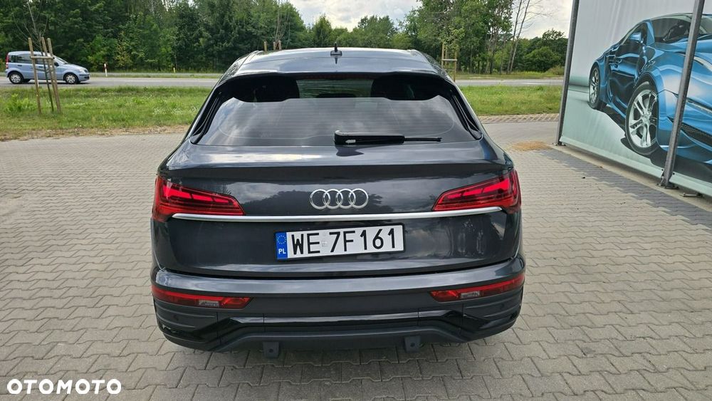 Audi Q5 Sportback - 5