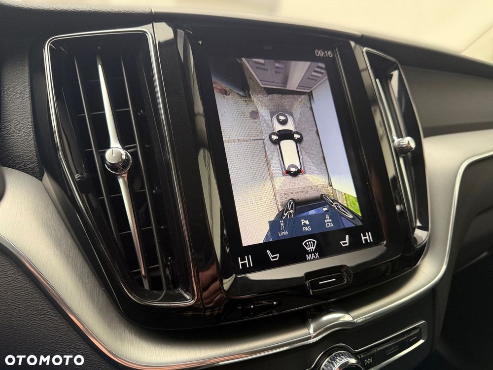 Volvo XC 60 - 22