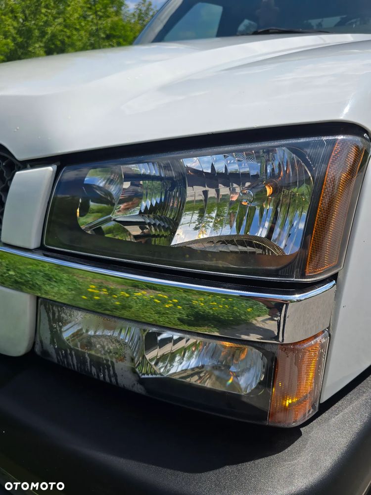 Chevrolet Silverado - 19