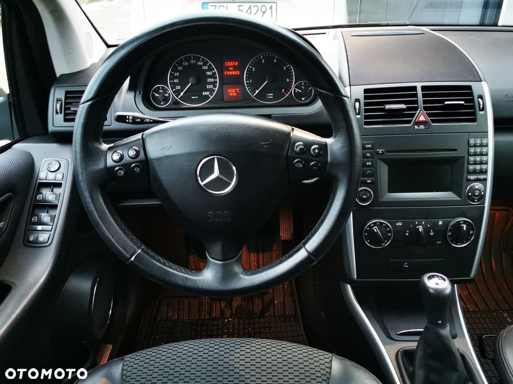 Mercedes-Benz Klasa A 160 BlueEFFICIENCY Avantgarde Special Edition - 14