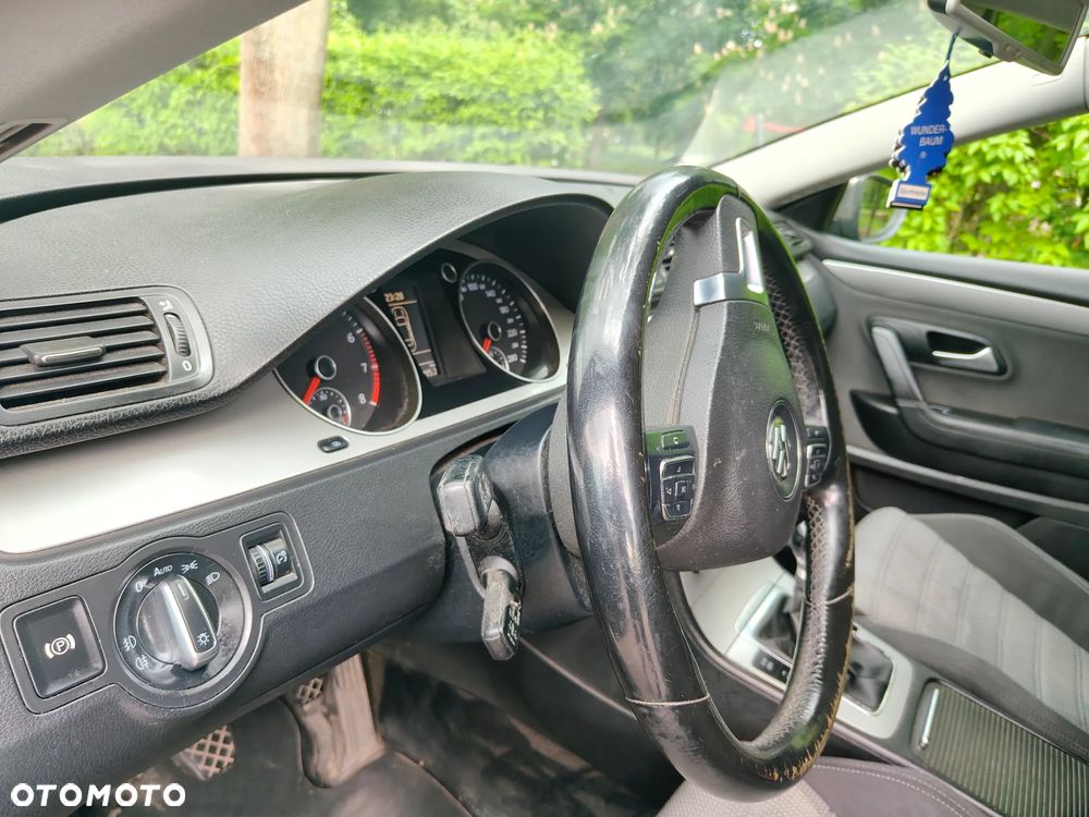 Volkswagen Passat 1.8 TSI Comfortline - 4