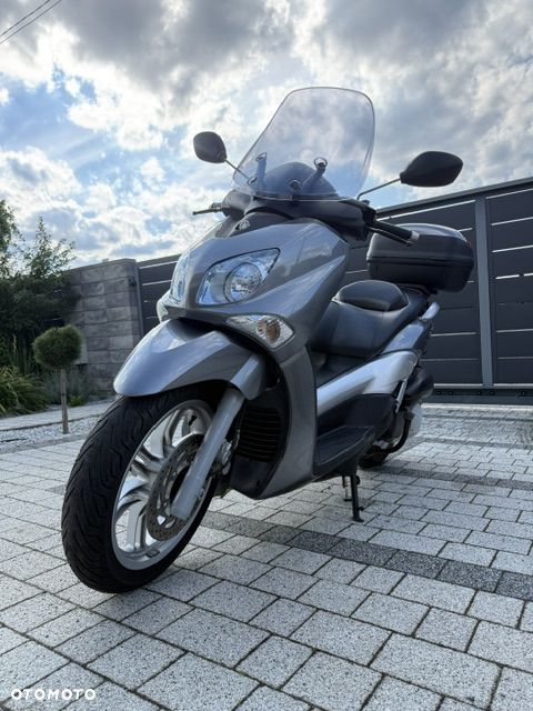 Yamaha X-max - 1