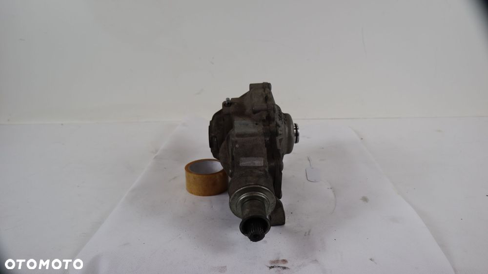 RANGE ROVER VELAR L560 2.0 D DYFER MOST PRZÓD J8A2-3017-AB - 3