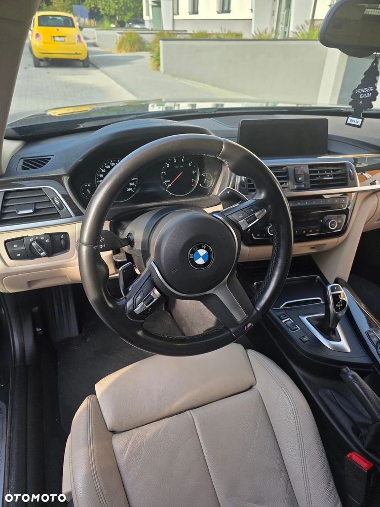 BMW Seria 3 320i xDrive Luxury Line - 9
