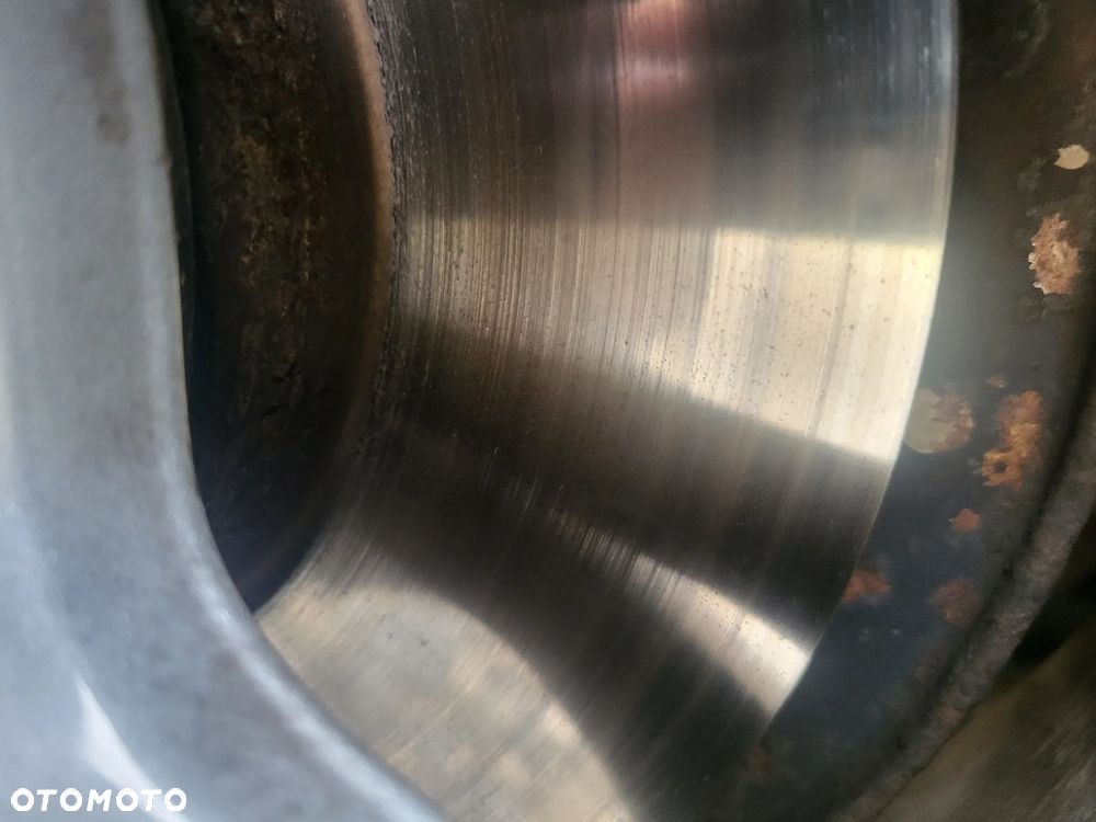 Ford C-MAX 1.6 TDCi Start-Stop-System SYNC Edition - 35