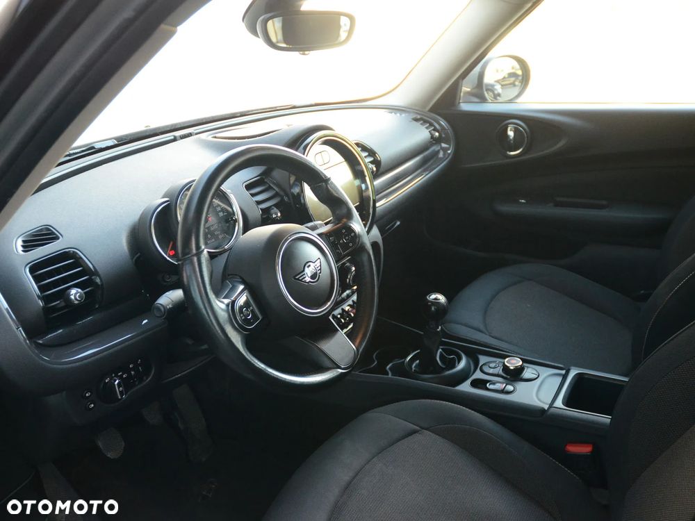 MINI Clubman One - 18