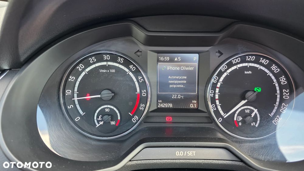 Skoda Octavia 2.0 TDI RS DSG - 15
