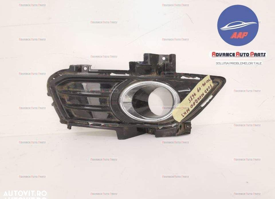 Grila proiector dreapta  cod DS7319952L - originala Ford  Mondeo  MK5 - 6