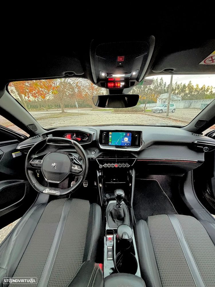 Peugeot 2008 1.2 PureTech GT - 7