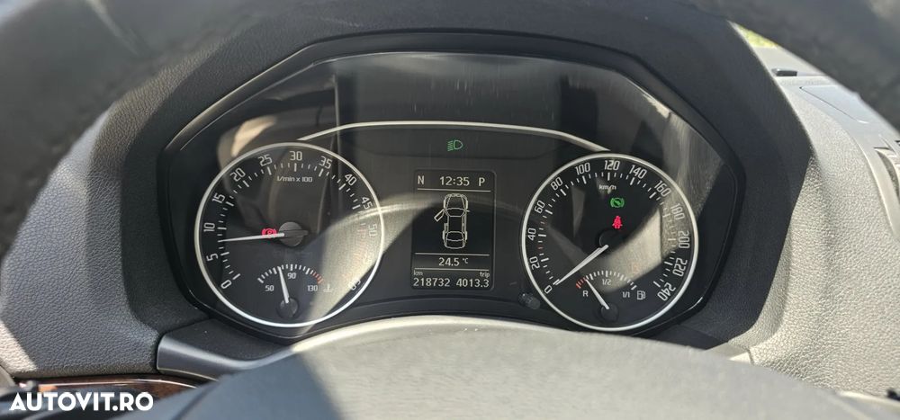 Skoda Octavia 1.6 TDI ELEGANCE DSG - 11