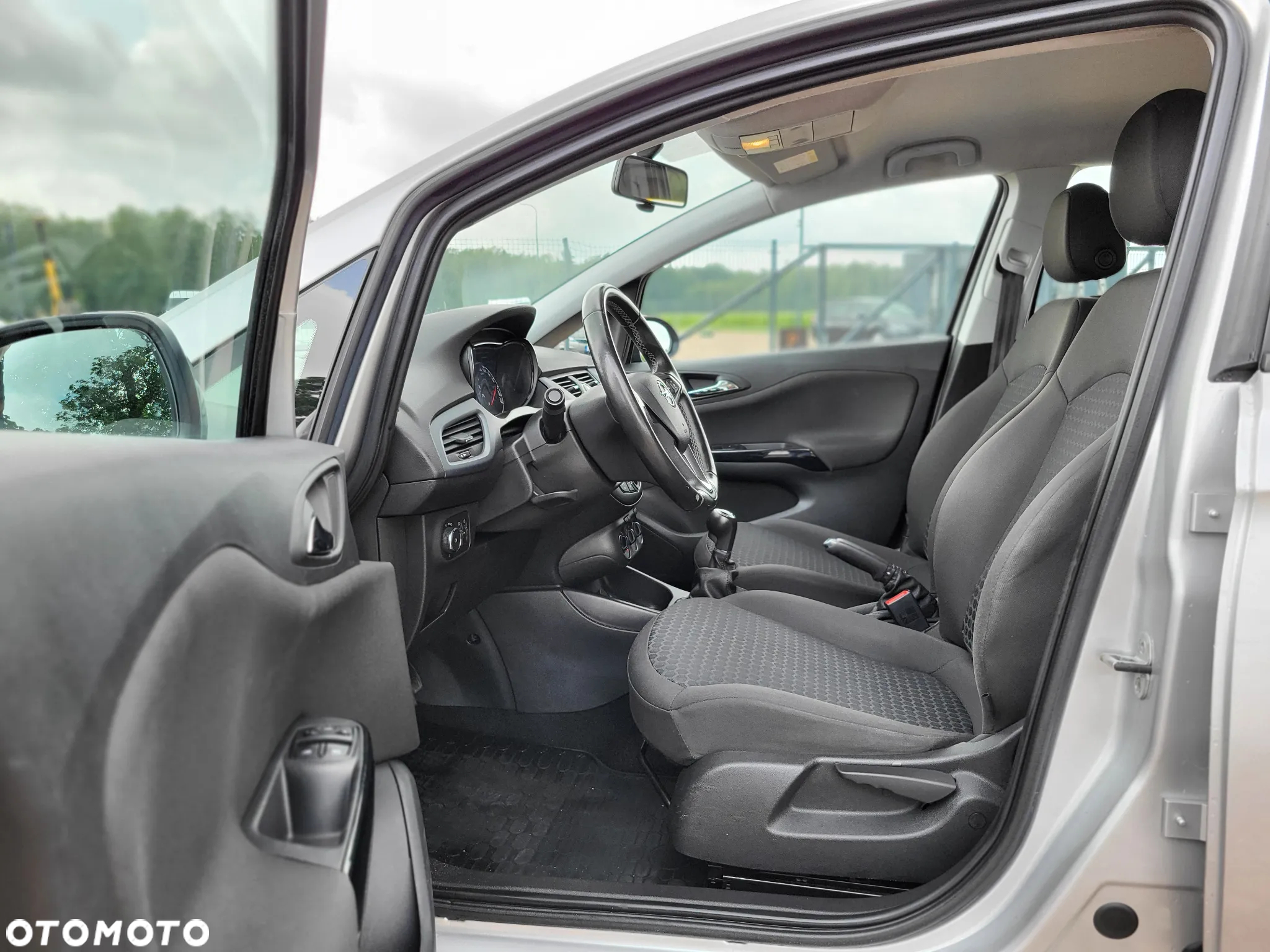 Opel Corsa 1.4 Enjoy - 12