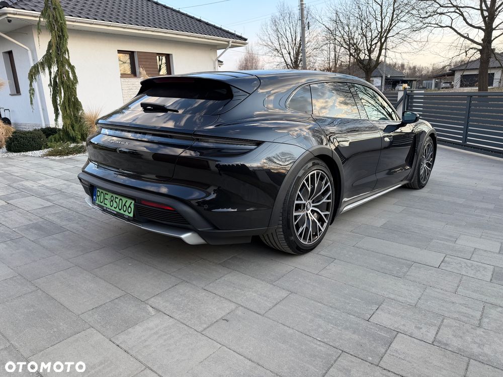 Porsche Taycan 4S Performance Plus - 6