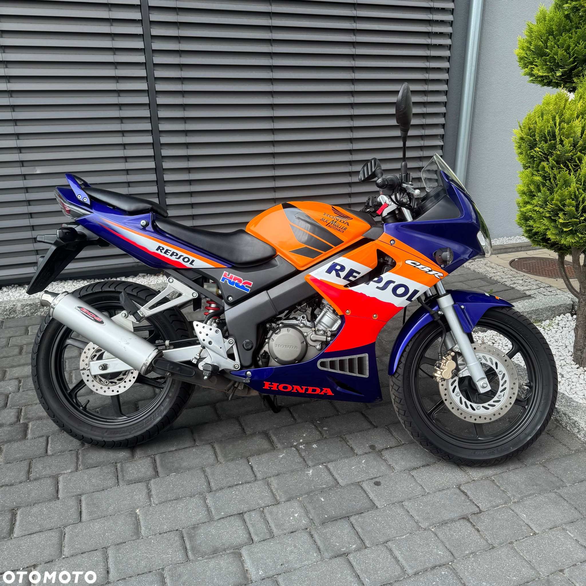 Honda CBR - 3
