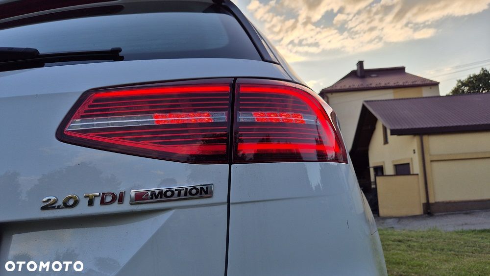 Volkswagen Passat - 14