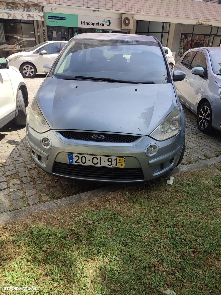Ford S-Max 1.8 TDCi Titanium 7L - 6