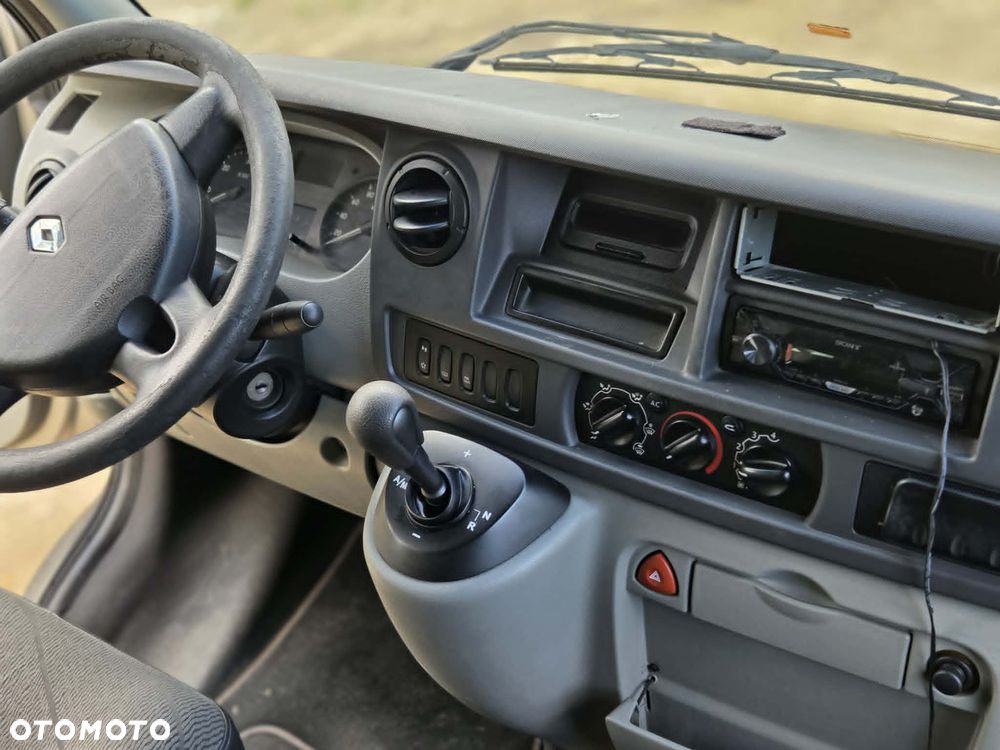 Renault MASTER - 9