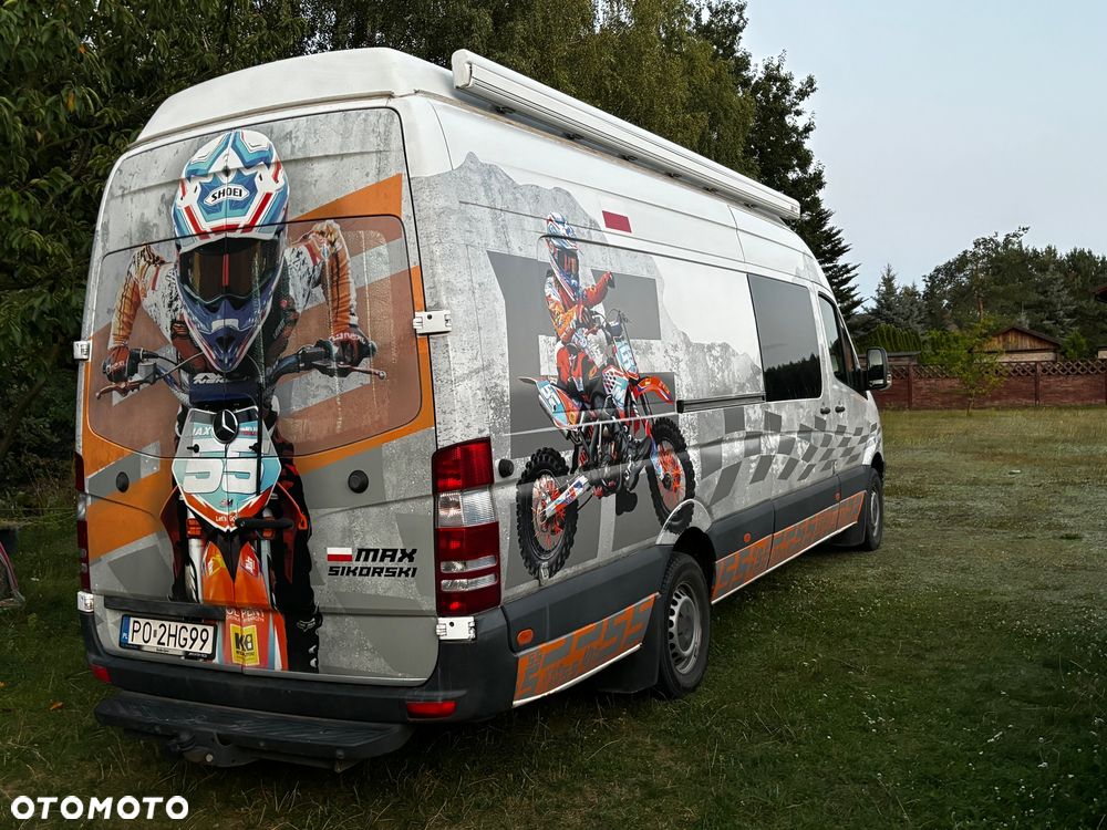 Mercedes-Benz Sprinter - 4