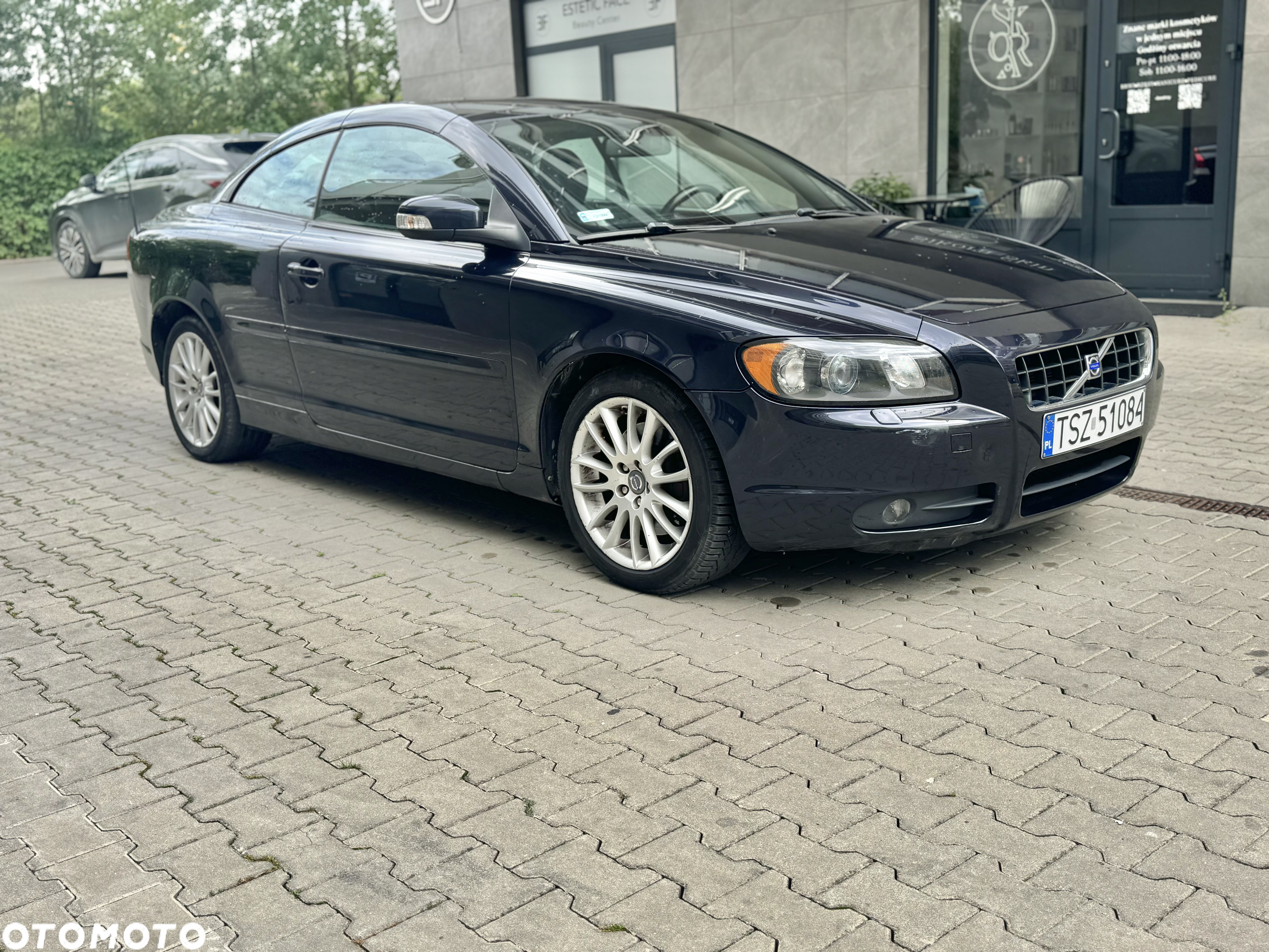 Volvo C70 D5 Momentum - 15