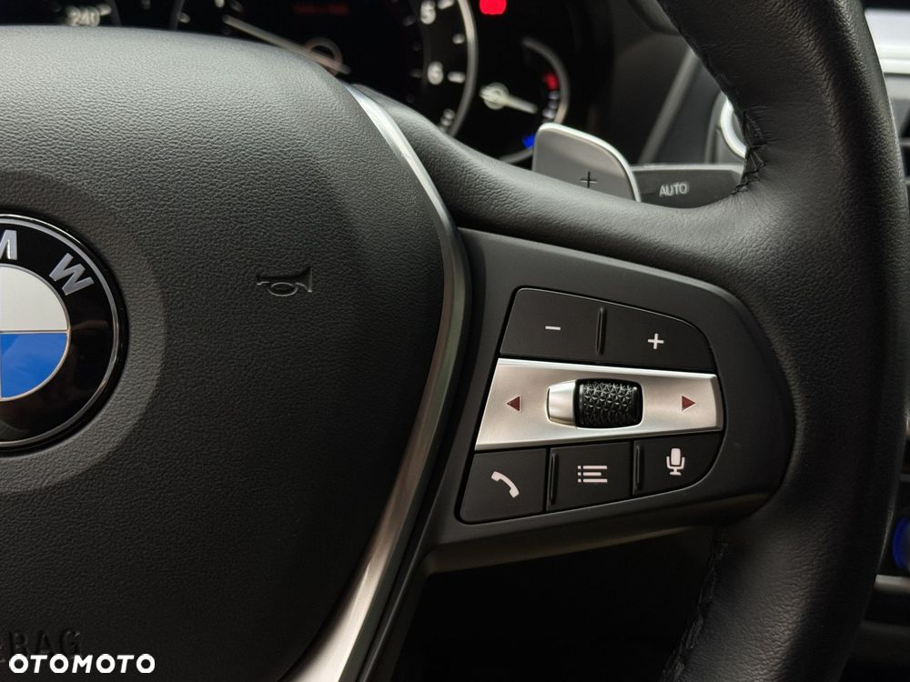 BMW X4 xDrive20i GPF Advantage sport - 26