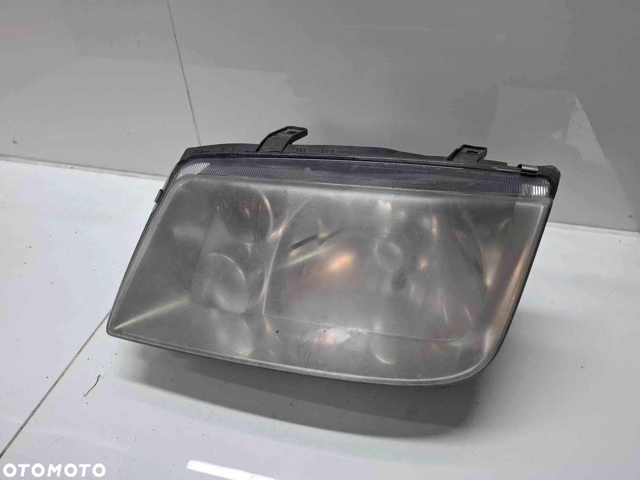 LAMPA LEWA PRZEDNIA PRZÓD VW BORA - 2