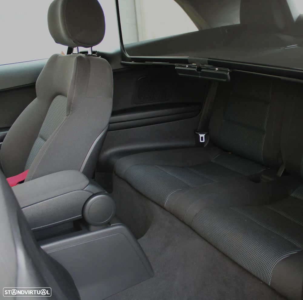 Audi A3 Cabrio 1.6 TDi Sport - 22