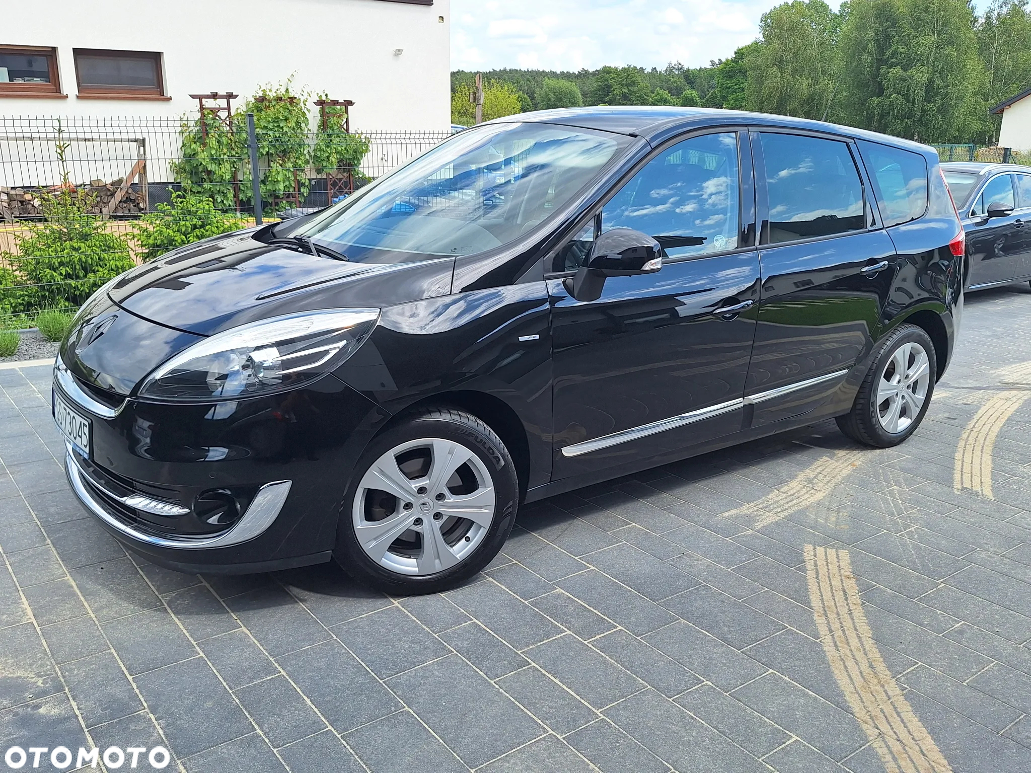 Renault Grand Scenic Gr 1.4 16V TCE Bose Edition - 6